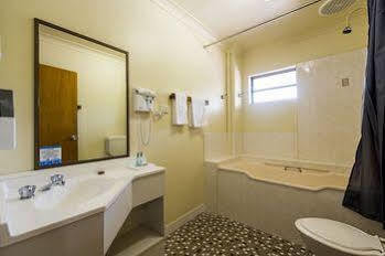Keller House (adults Only) Centre Hall